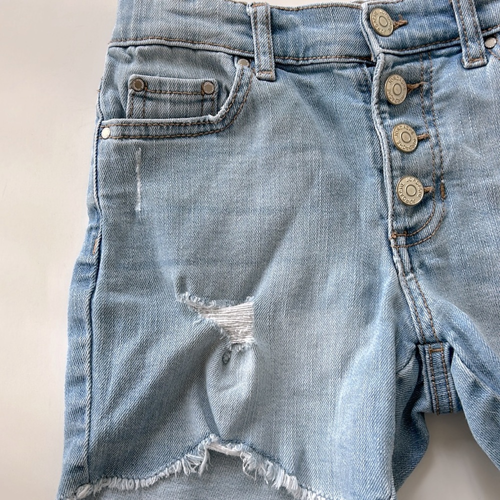 Girls Jordache Distressed Denim Shorts - Picture 3 of 5